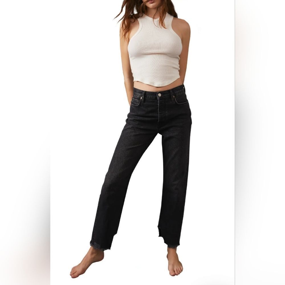 NEW! We the Free Distressed Tapered Baggy Boyfriend Jeans - Picture 2 of 5